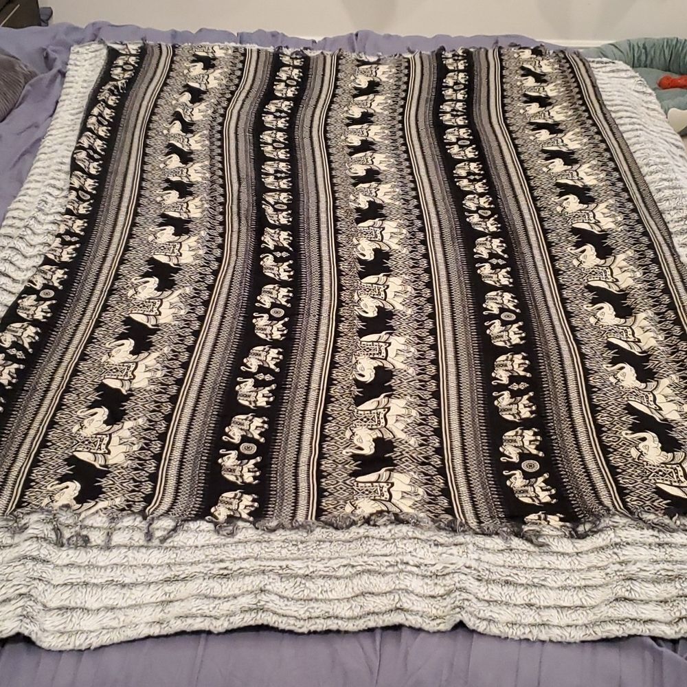 Black and white elephant scarf 42" by 57" with fringe accents - Picture 1 of 5